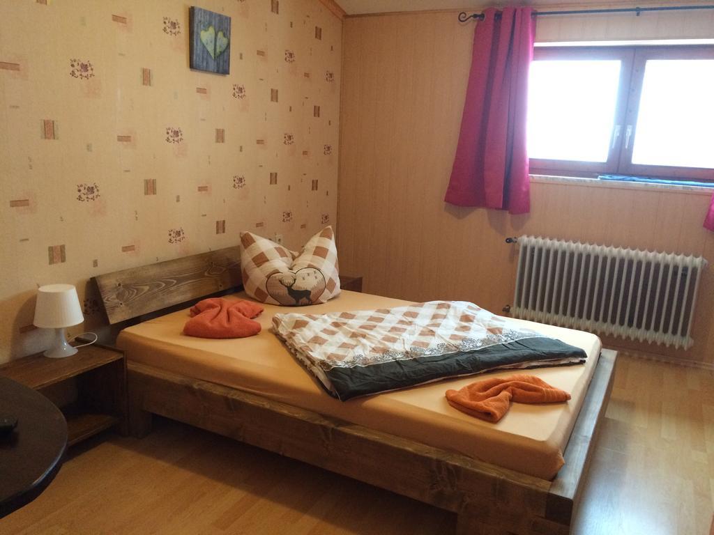 Pension Fernblick Sankt Oswald-Riedlhuette Kamer foto