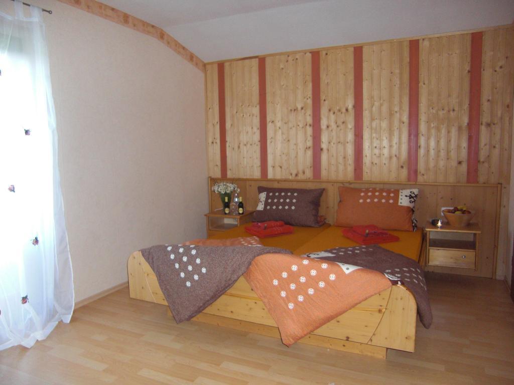 Pension Fernblick Sankt Oswald-Riedlhuette Kamer foto